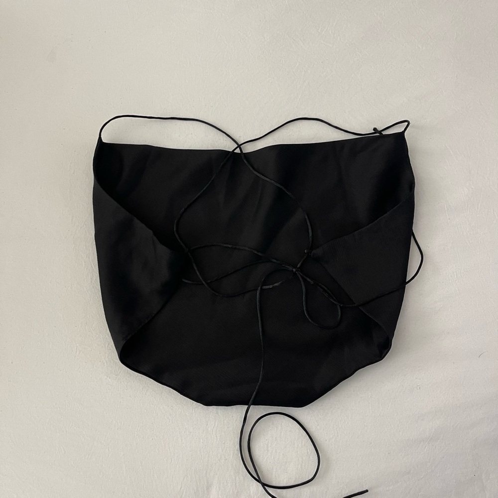 Black slinky top